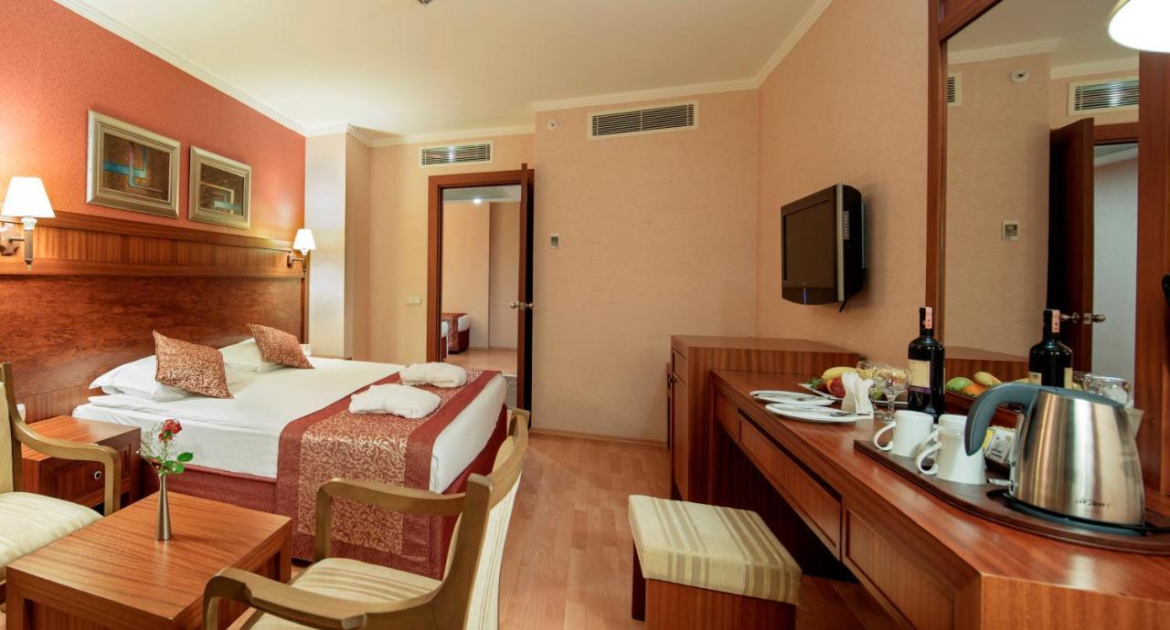 Alba Royal Hotel (Adults Only) Side Zimmer foto